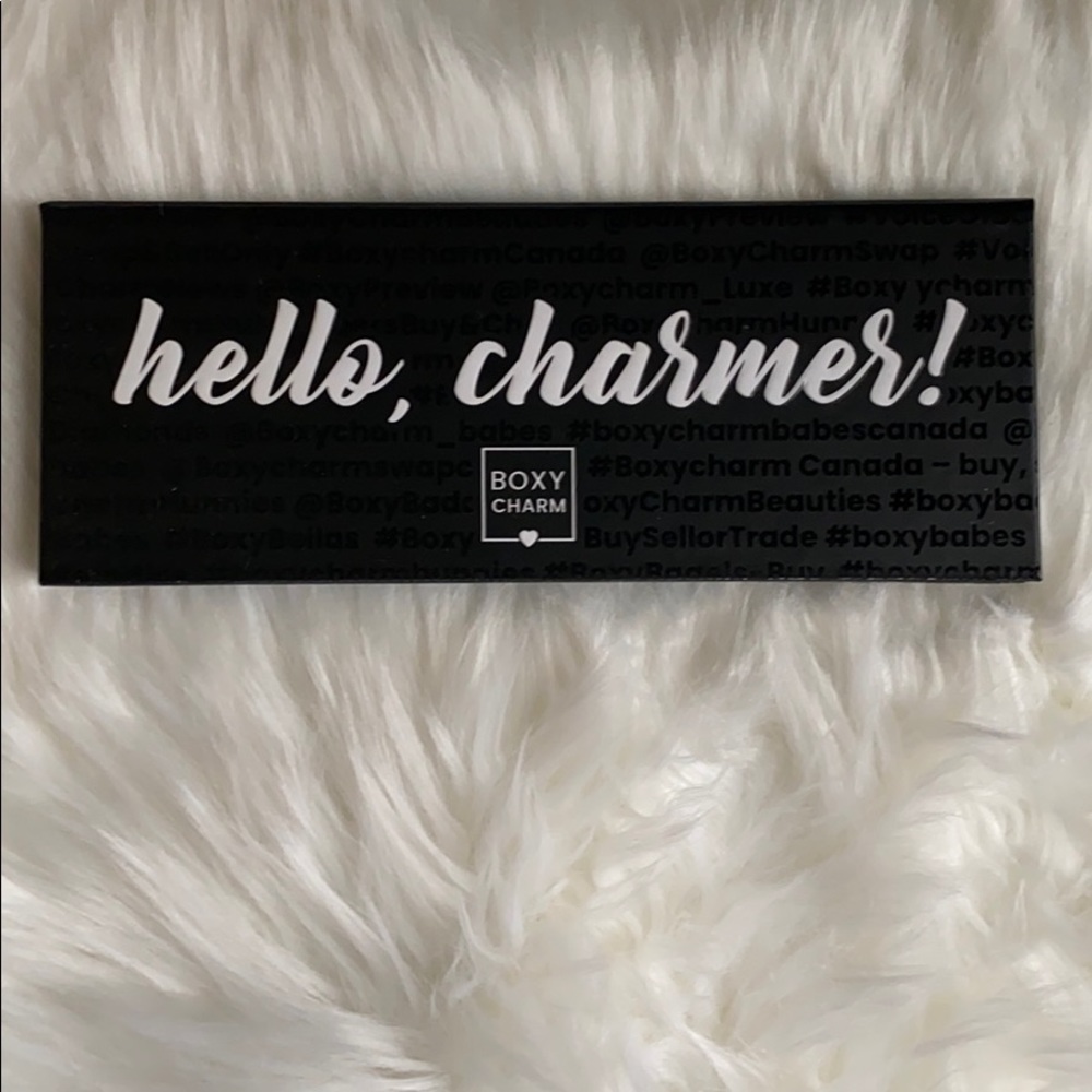 Boxy Charm Hello Charmer Eyeshadow Palette